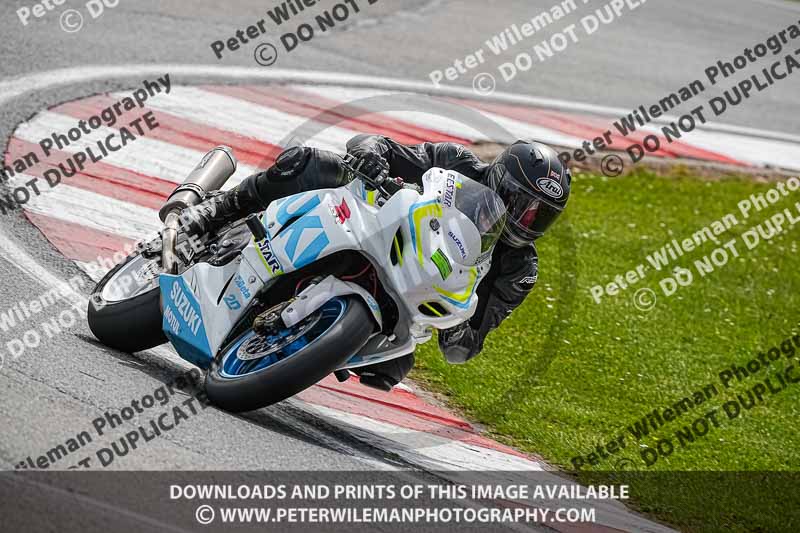 donington no limits trackday;donington park photographs;donington trackday photographs;no limits trackdays;peter wileman photography;trackday digital images;trackday photos